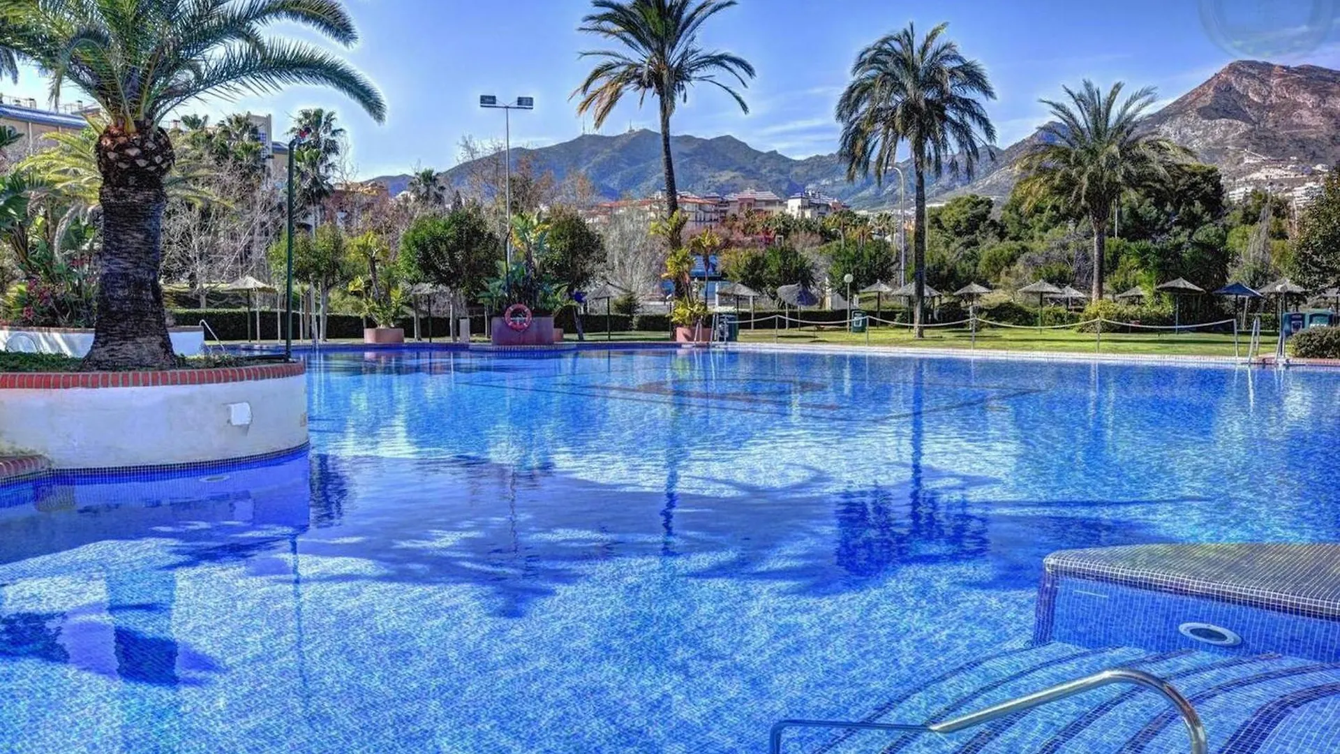 Benalbeach Apartment With Magnificent Sea View Benalmádena