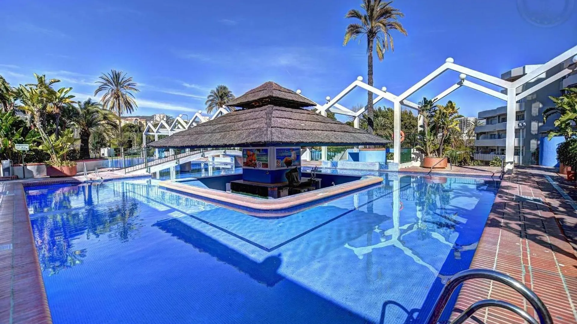 Benalbeach Apartment With Magnificent Sea View Benalmádena