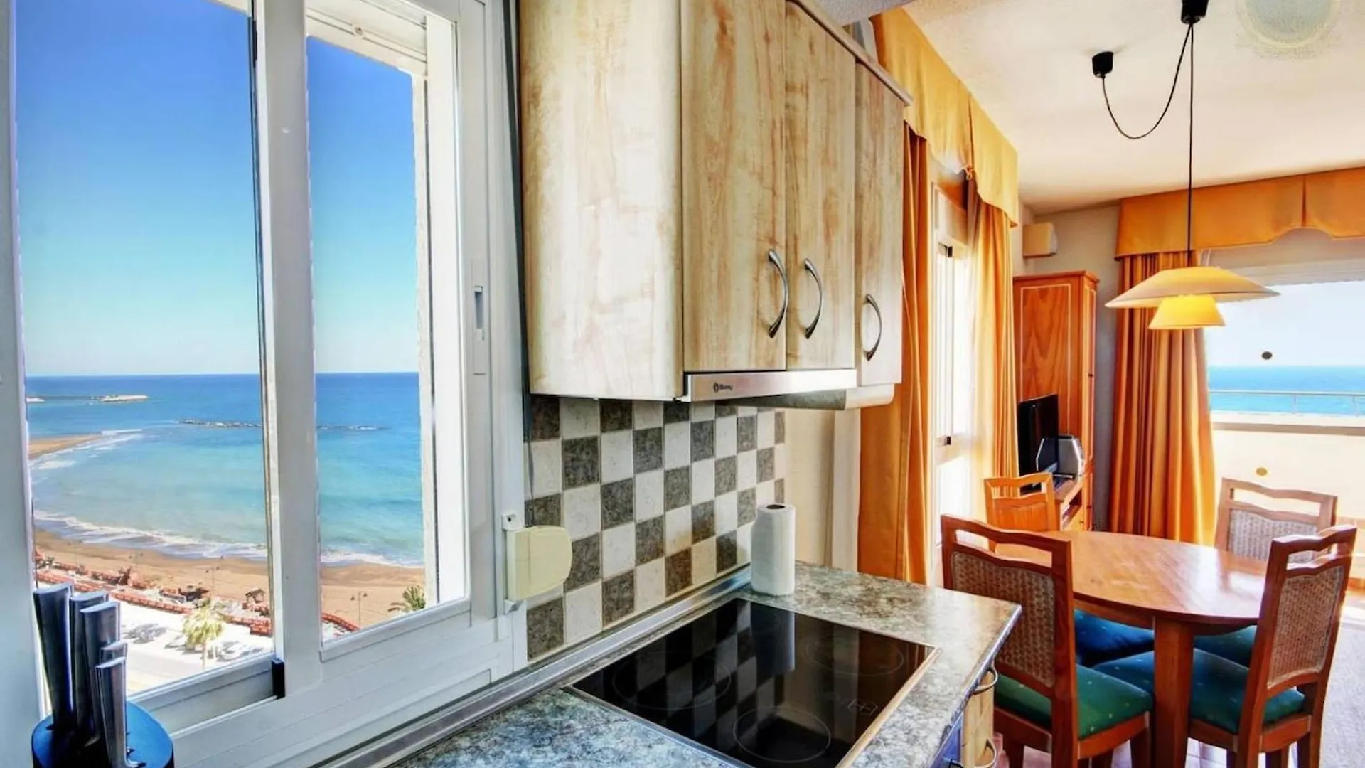 Benalbeach Apartment With Magnificent Sea View Benalmádena Ισπανία