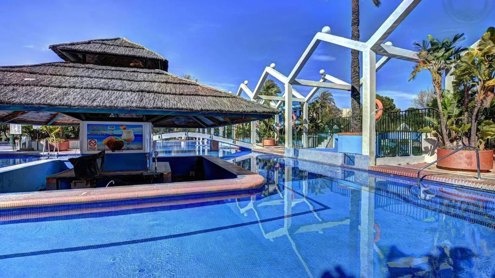 Benalbeach Apartment With Magnificent Sea View Benalmádena